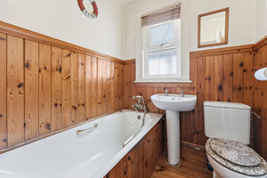 Photo 18- click for photo gallery